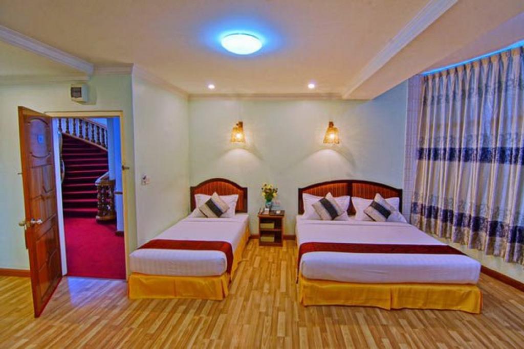 Hotel Chindwin Моунъюа Номер фото